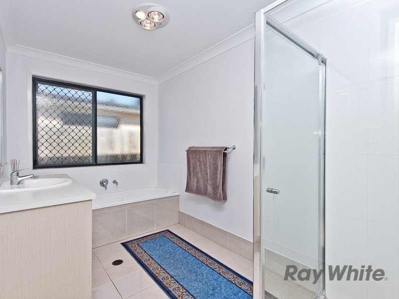 8b Columbus Court, Bray Park QLD 4500