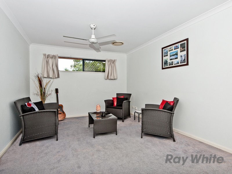 10 Links Crescent, Joyner QLD 4500