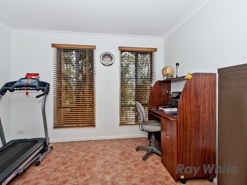 10 Links Crescent, Joyner QLD 4500