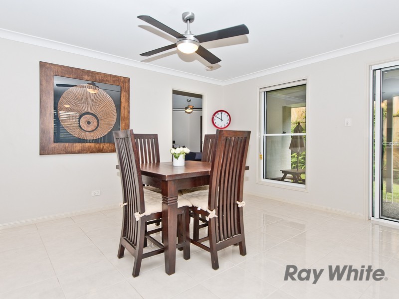 21 Moor Circuit, Warner QLD 4500