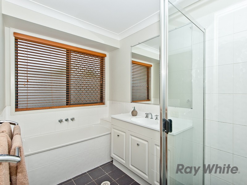 42 Lacewood Circuit, Warner QLD 4500