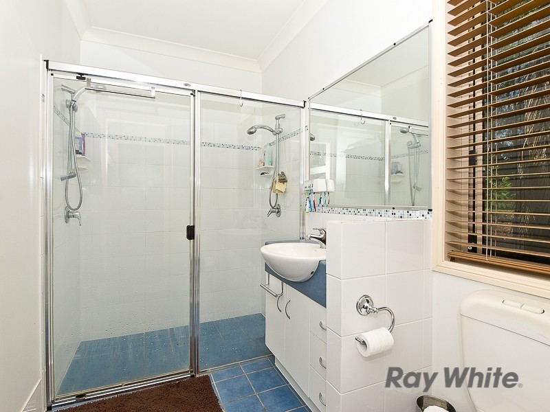 2 Springbook Court, Cashmere QLD 4500