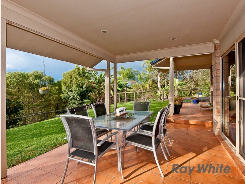 2 Springbook Court, Cashmere QLD 4500