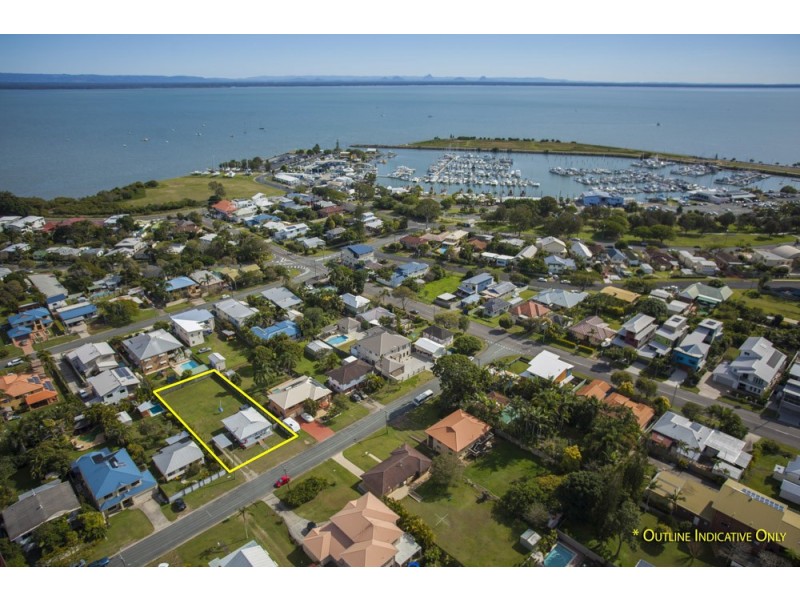 49 Central Avenue, Scarborough QLD 4020