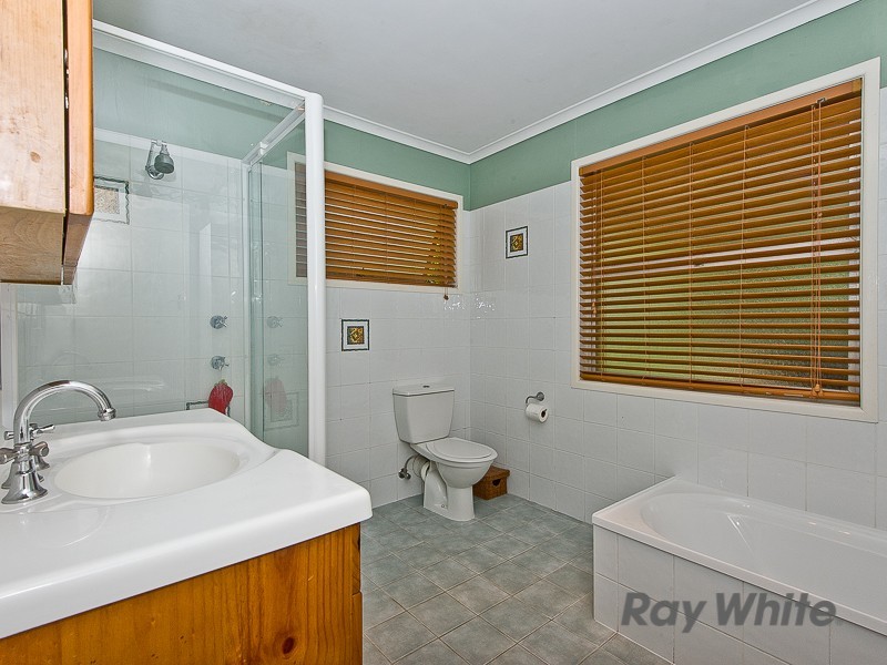 35 Plateau Parade, Bray Park QLD 4500