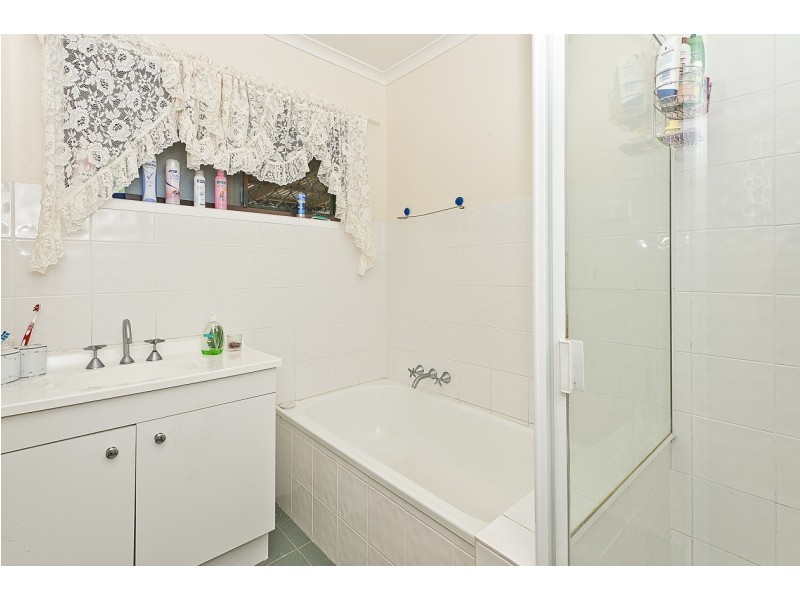 27 Melaleuca Drive, Strathpine QLD 4500