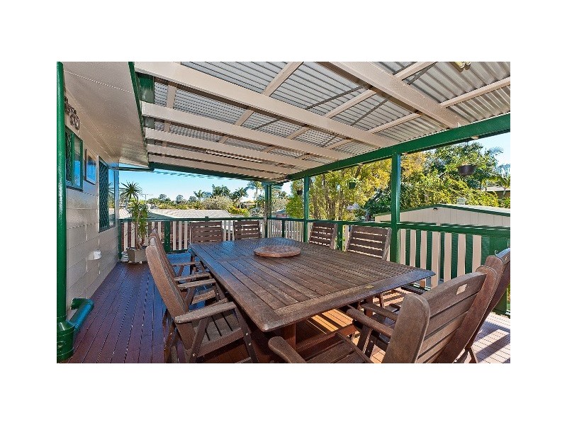 27 Melaleuca Drive, Strathpine QLD 4500