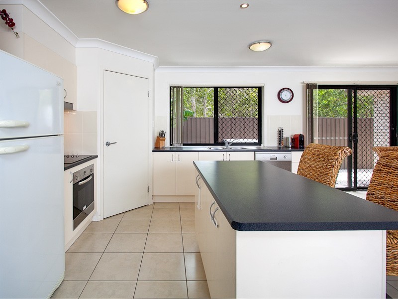 11 Flint Street, Bray Park QLD 4500