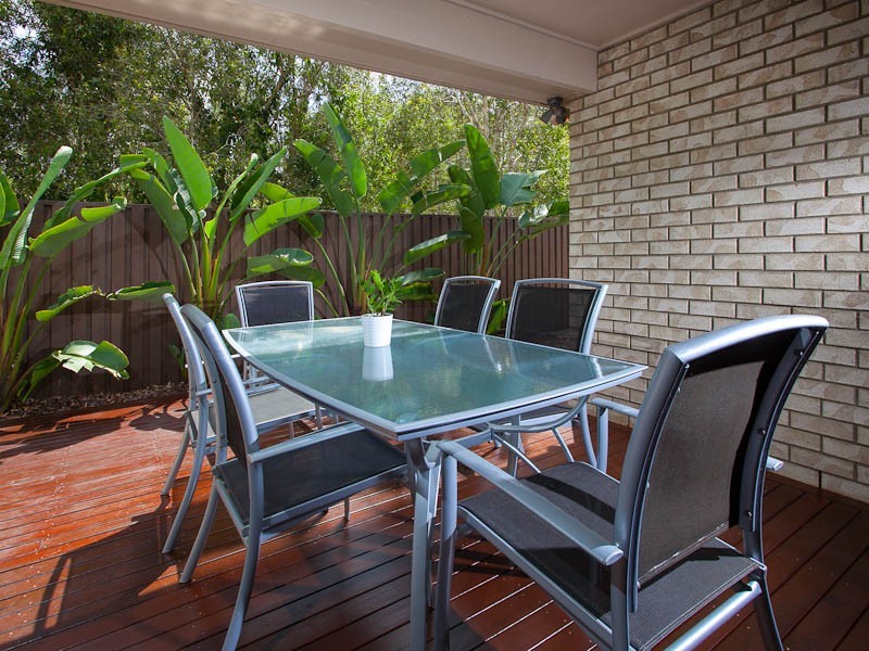 11 Flint Street, Bray Park QLD 4500