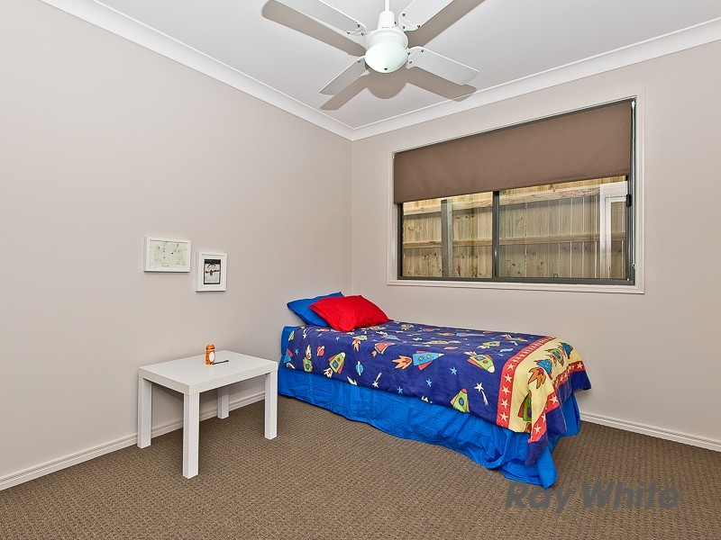 19 Kidston Cres, Warner QLD 4500