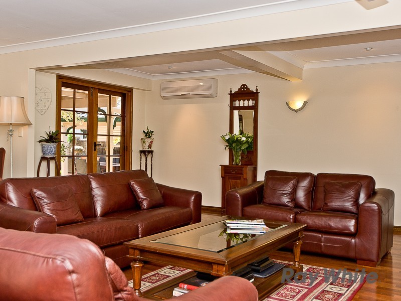 9 Danube Drive, Strathpine QLD 4500