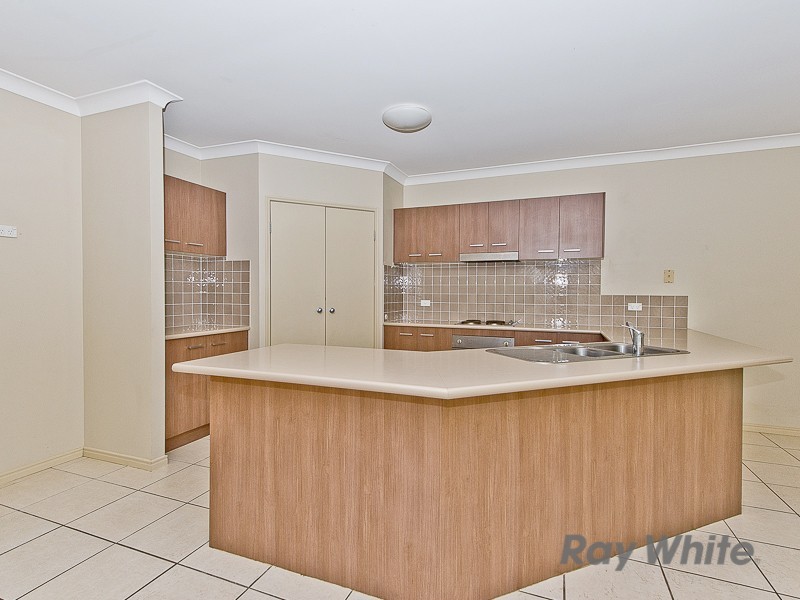 8 Atlantic Place, Warner QLD 4500