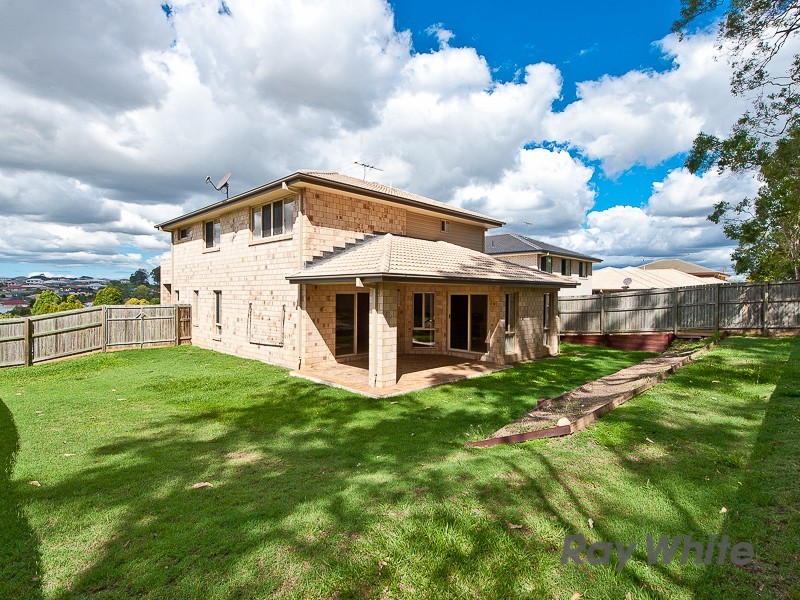 8 Atlantic Place, Warner QLD 4500