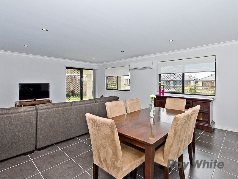 2 Kidston Cres, Warner QLD 4500