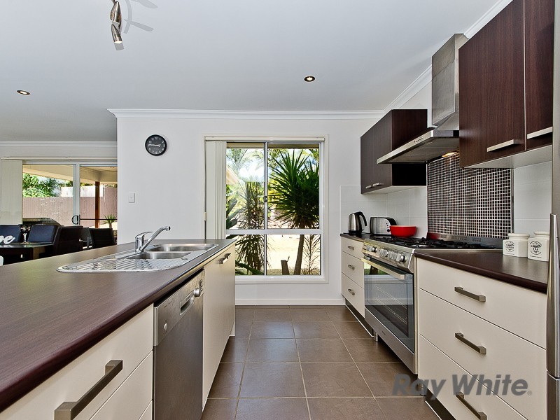 9 Mahaffey Court, Cashmere QLD 4500