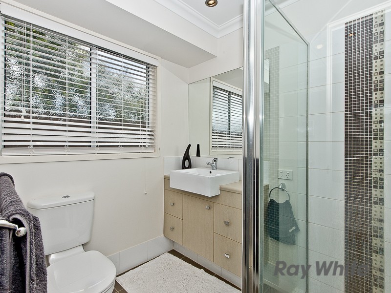 9 Mahaffey Court, Cashmere QLD 4500