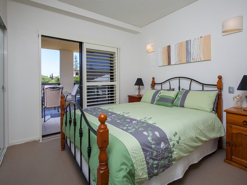 6/46-48 Prince Edward Parade, Redcliffe QLD 4020