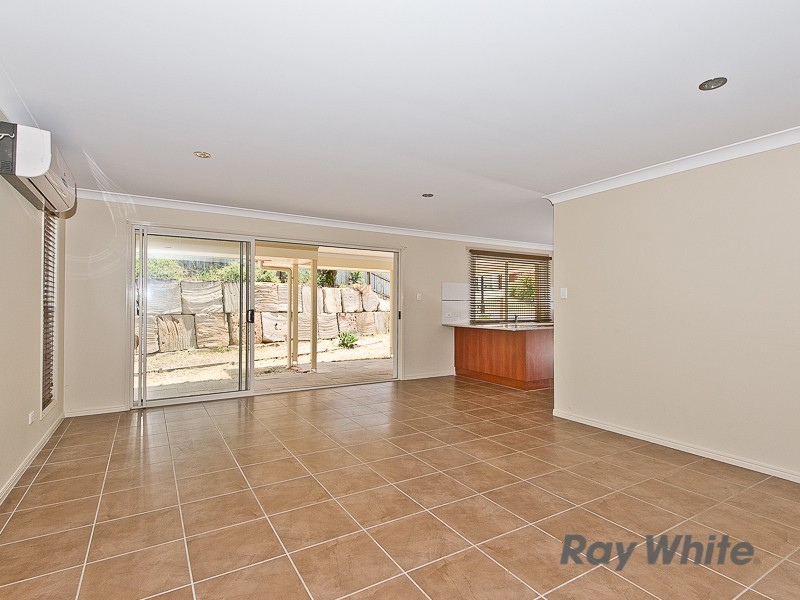 22 Caspian Parade, Warner QLD 4500