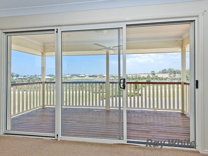 22 Caspian Parade, Warner QLD 4500