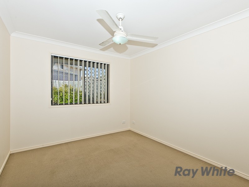 16 Tenzing Court, Warner QLD 4500