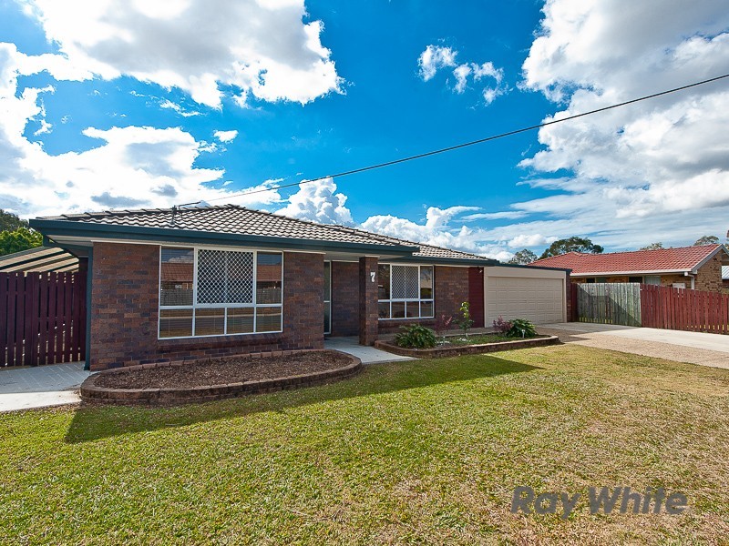 7 Will Court, Lawnton QLD 4501