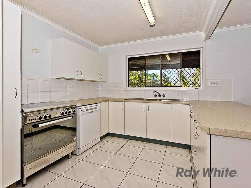 1 Lisa Street, Strathpine QLD 4500