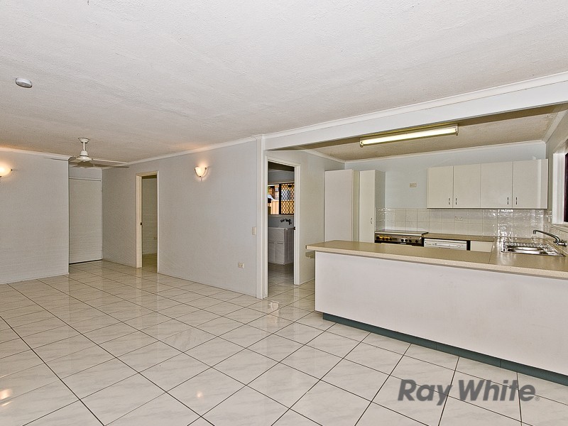 1 Lisa Street, Strathpine QLD 4500