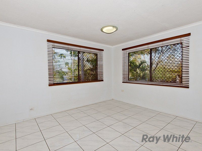 1 Lisa Street, Strathpine QLD 4500