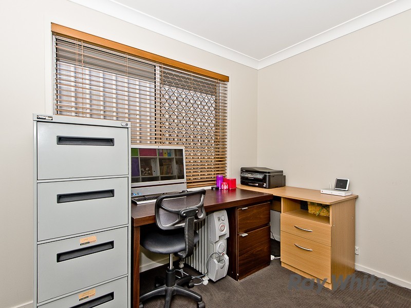 44 Kurrajong Drive, Warner QLD 4500