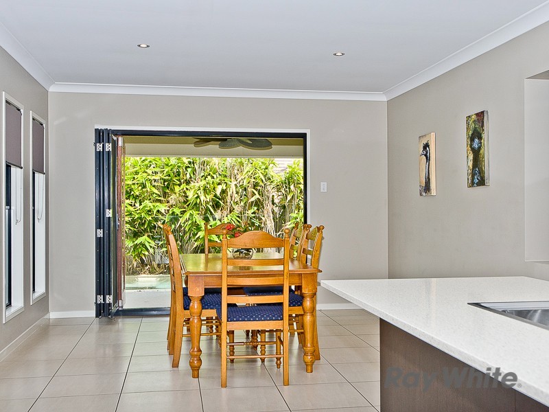 44 Swan Parade, Warner QLD 4500