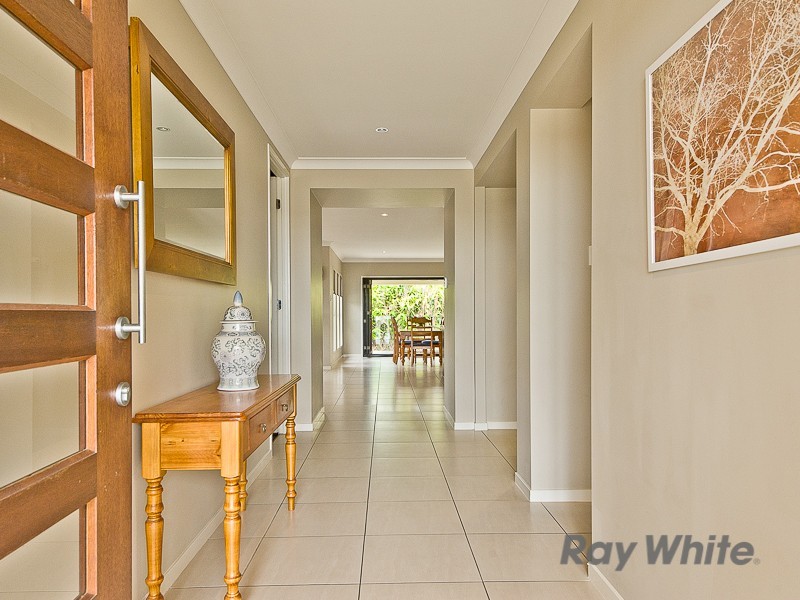 44 Swan Parade, Warner QLD 4500