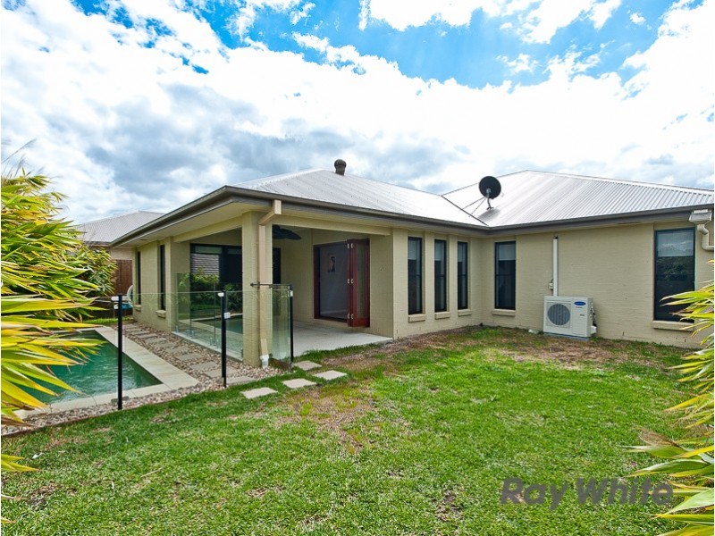 44 Swan Parade, Warner QLD 4500
