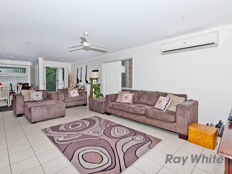 12 Macrusser Circuit, Warner QLD 4500