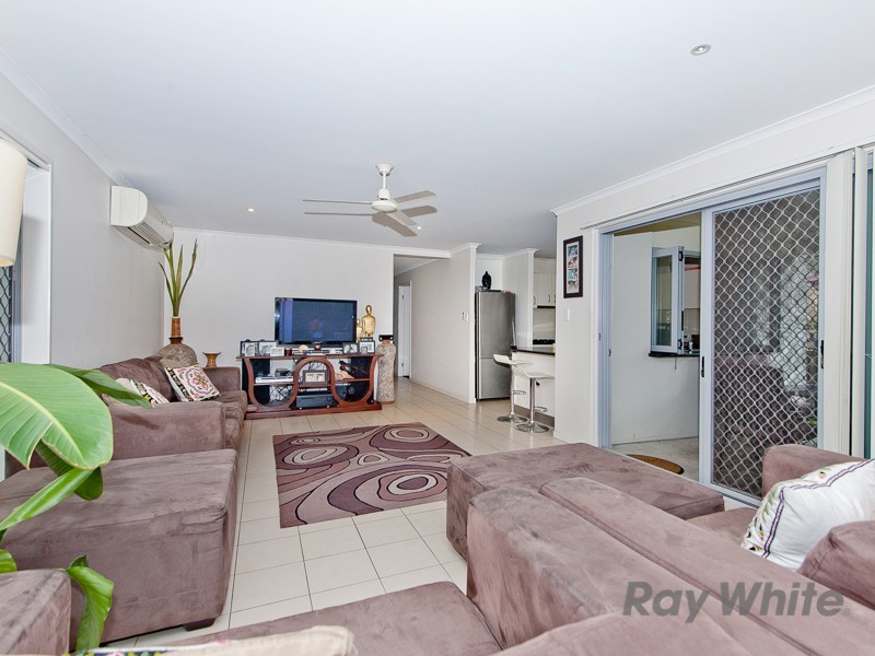 12 Macrusser Circuit, Warner QLD 4500