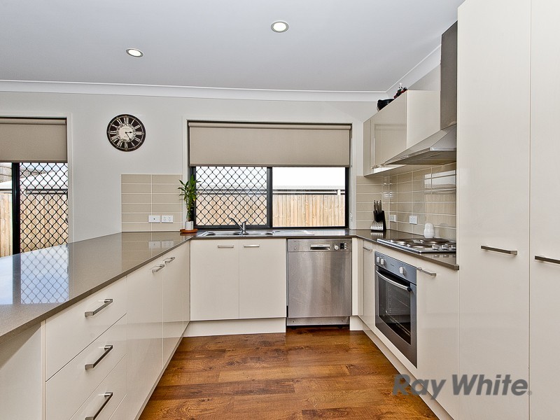 5 Bonney Court, Warner QLD 4500