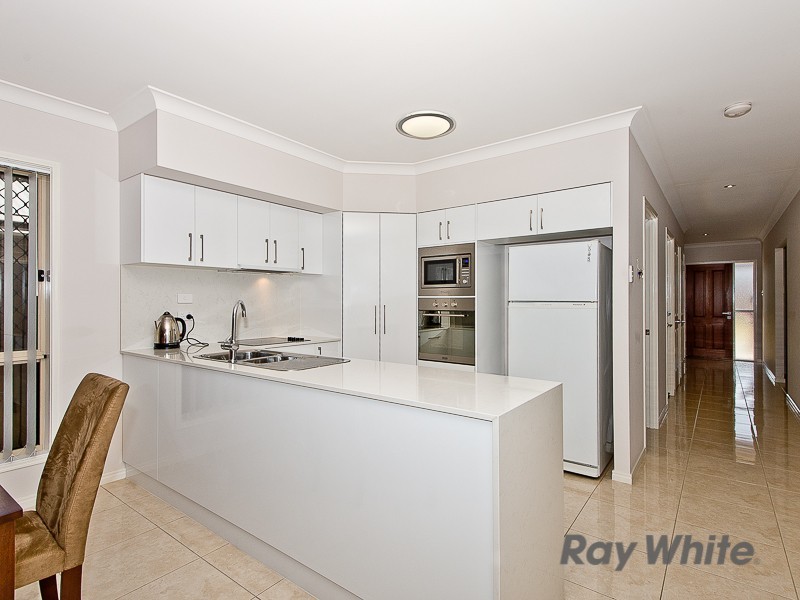 9 Bonney Court, Warner QLD 4500