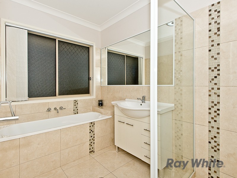 9 Bonney Court, Warner QLD 4500