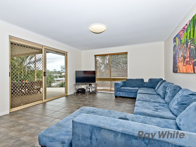 15 Julius Court, Petrie QLD 4502