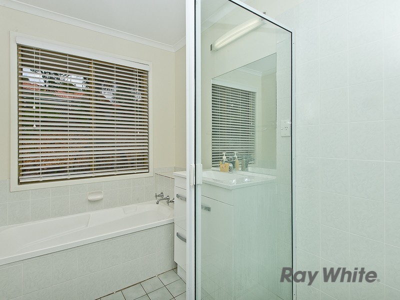 15 Julius Court, Petrie QLD 4502