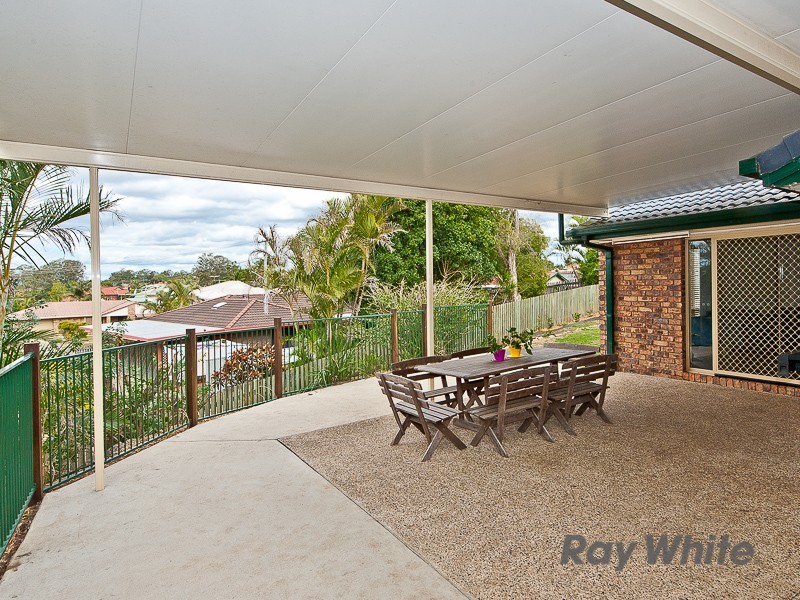15 Julius Court, Petrie QLD 4502