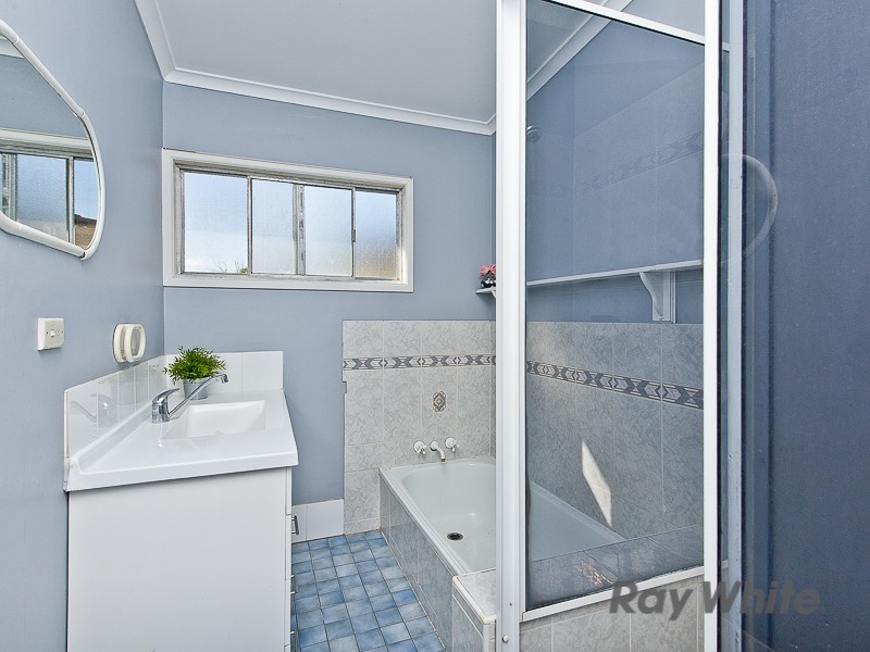 12 Patmar Street, Strathpine QLD 4500