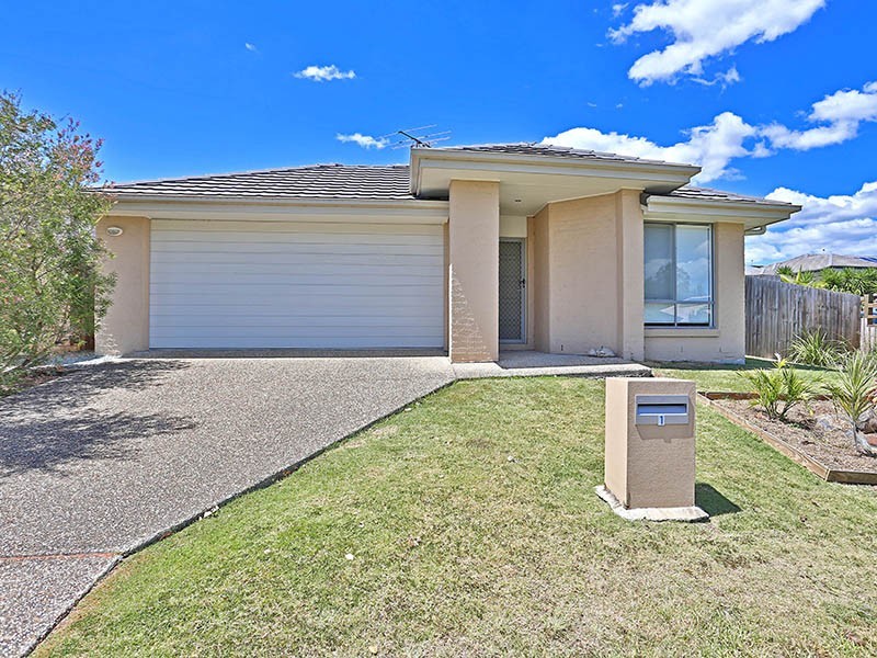 1 Schukow Court, Warner QLD 4500