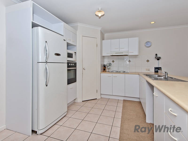 8 Teatree Court, Warner QLD 4500