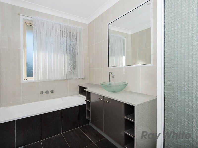 143 Youngs Crossing Road, Joyner QLD 4500