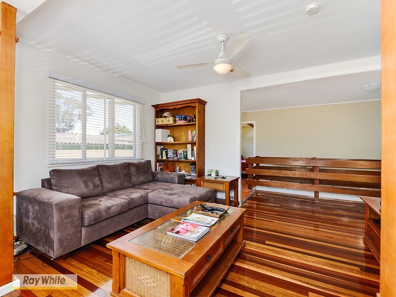19 Beitz Street, Strathpine QLD 4500