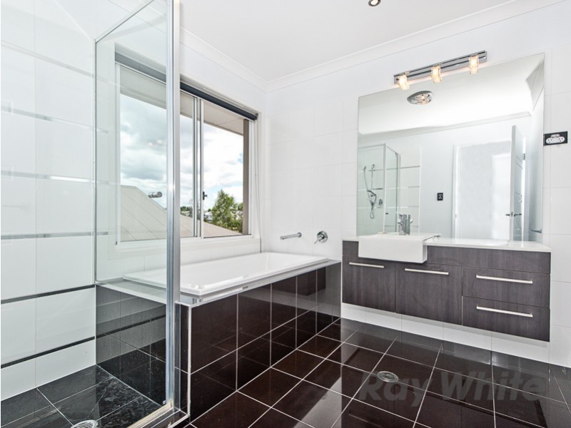 27 Michigan Circuit, Warner QLD 4500