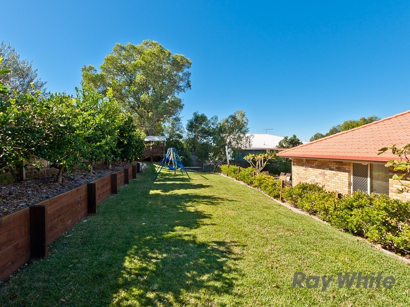 56 Affleck Avenue, Petrie QLD 4502