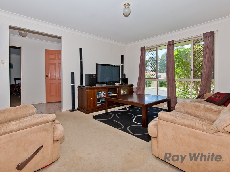 1 Mirrigan Circuit, Petrie QLD 4502