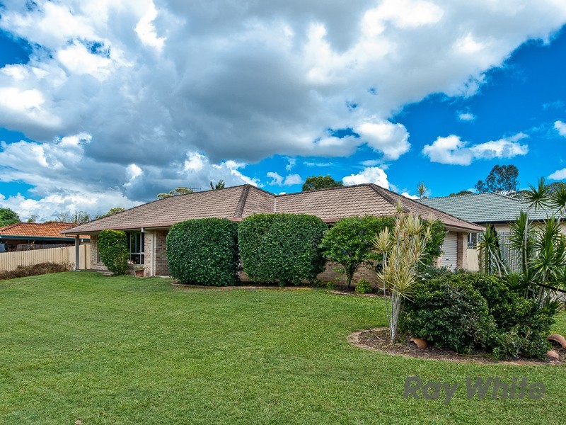 1 Mirrigan Circuit, Petrie QLD 4502