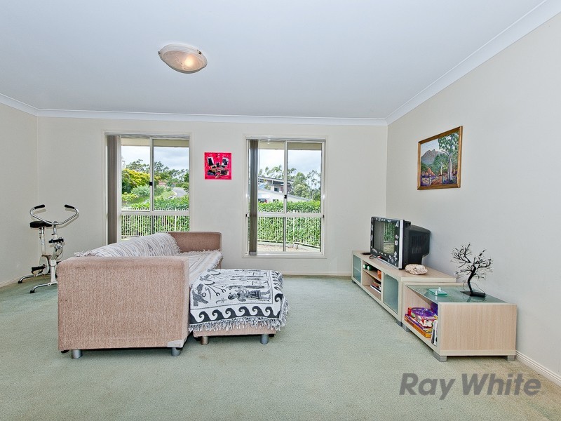 21 Valencia Court, Eatons Hill QLD 4037